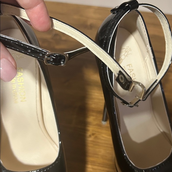 Sexy Black Platform skinny Heels with ankle strap size 35 (5). New - Picture 5 of 9